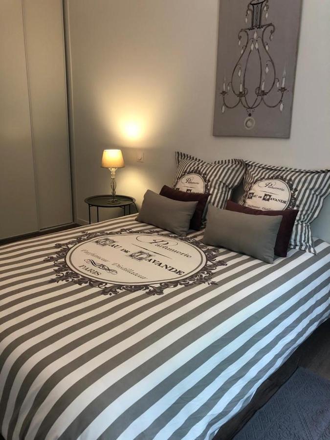 Logement A Brive Proche Centre-Ville Et Campagne - Climatisation, Wifi, Coin Exterieur Et Parking Prives Εξωτερικό φωτογραφία