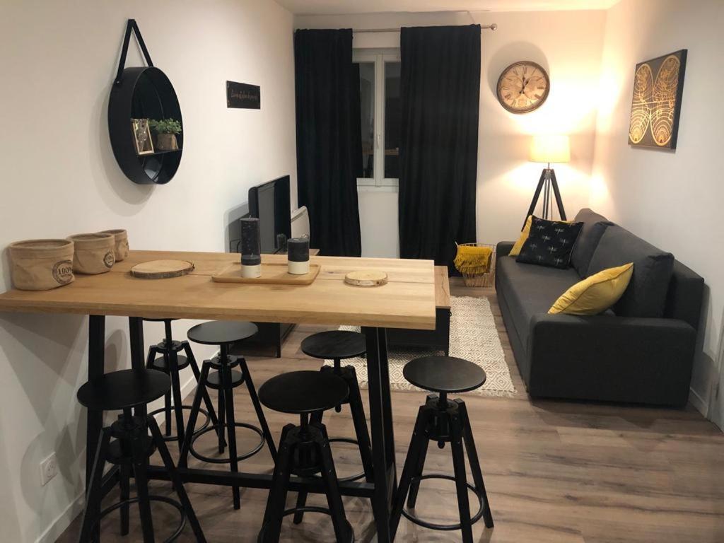 Logement A Brive Proche Centre-Ville Et Campagne - Climatisation, Wifi, Coin Exterieur Et Parking Prives Εξωτερικό φωτογραφία